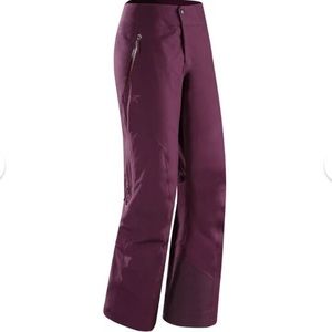 Arc’teryx Women’s Ski Pants Size 8